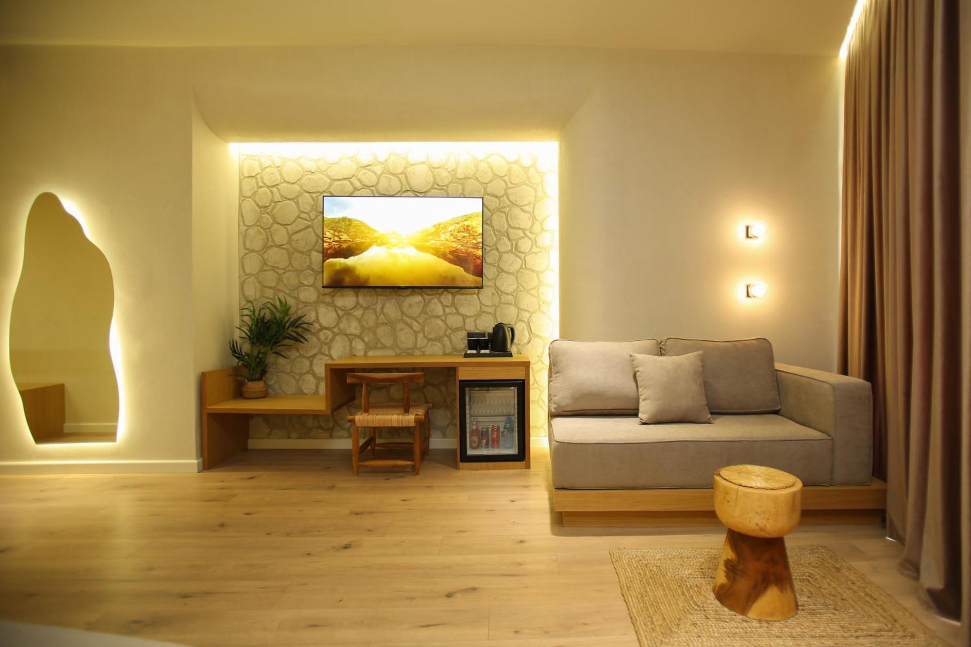 Hotel Brooklyn Vlorë Екстериор снимка