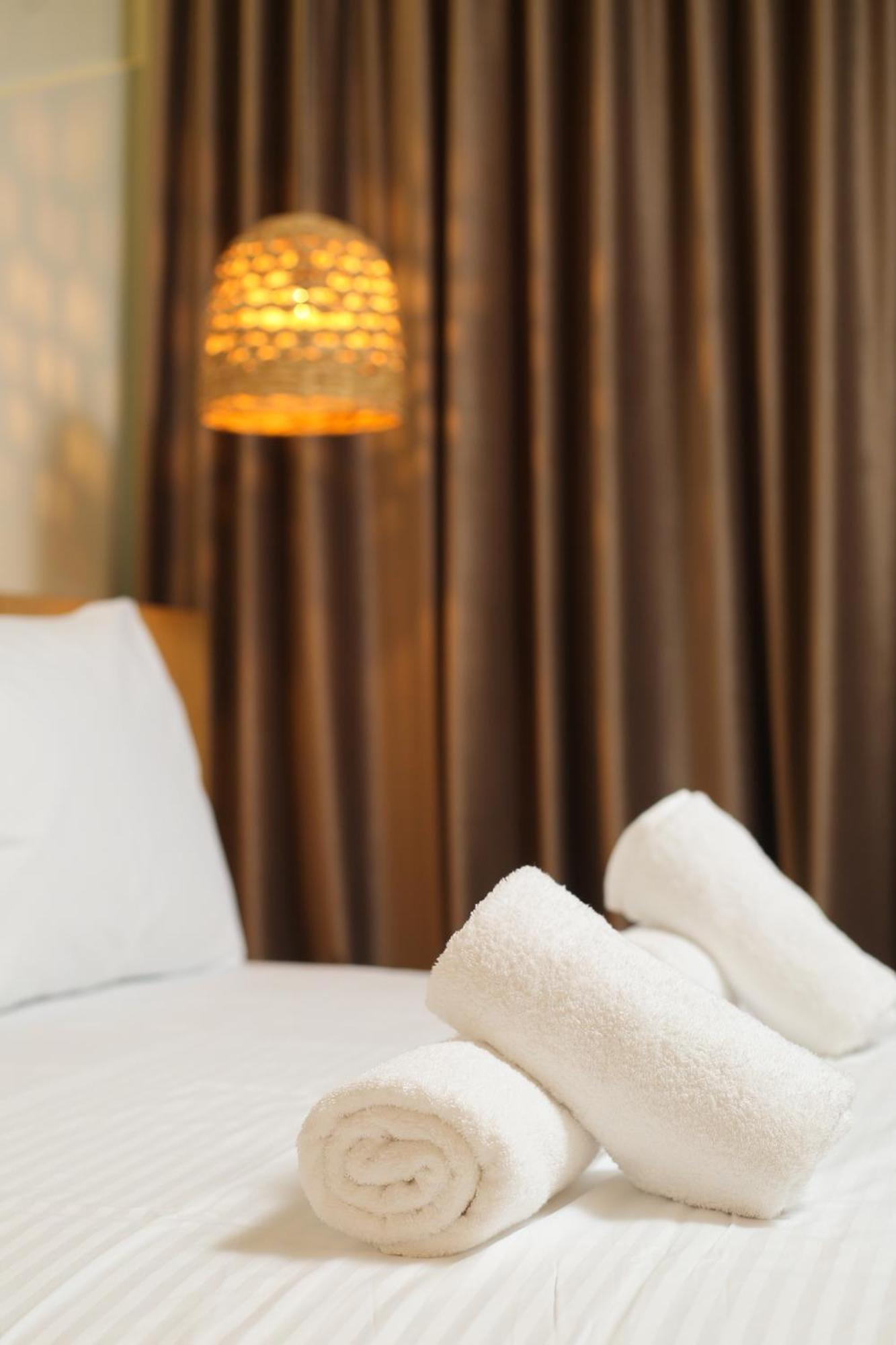 Hotel Brooklyn Vlorë Екстериор снимка