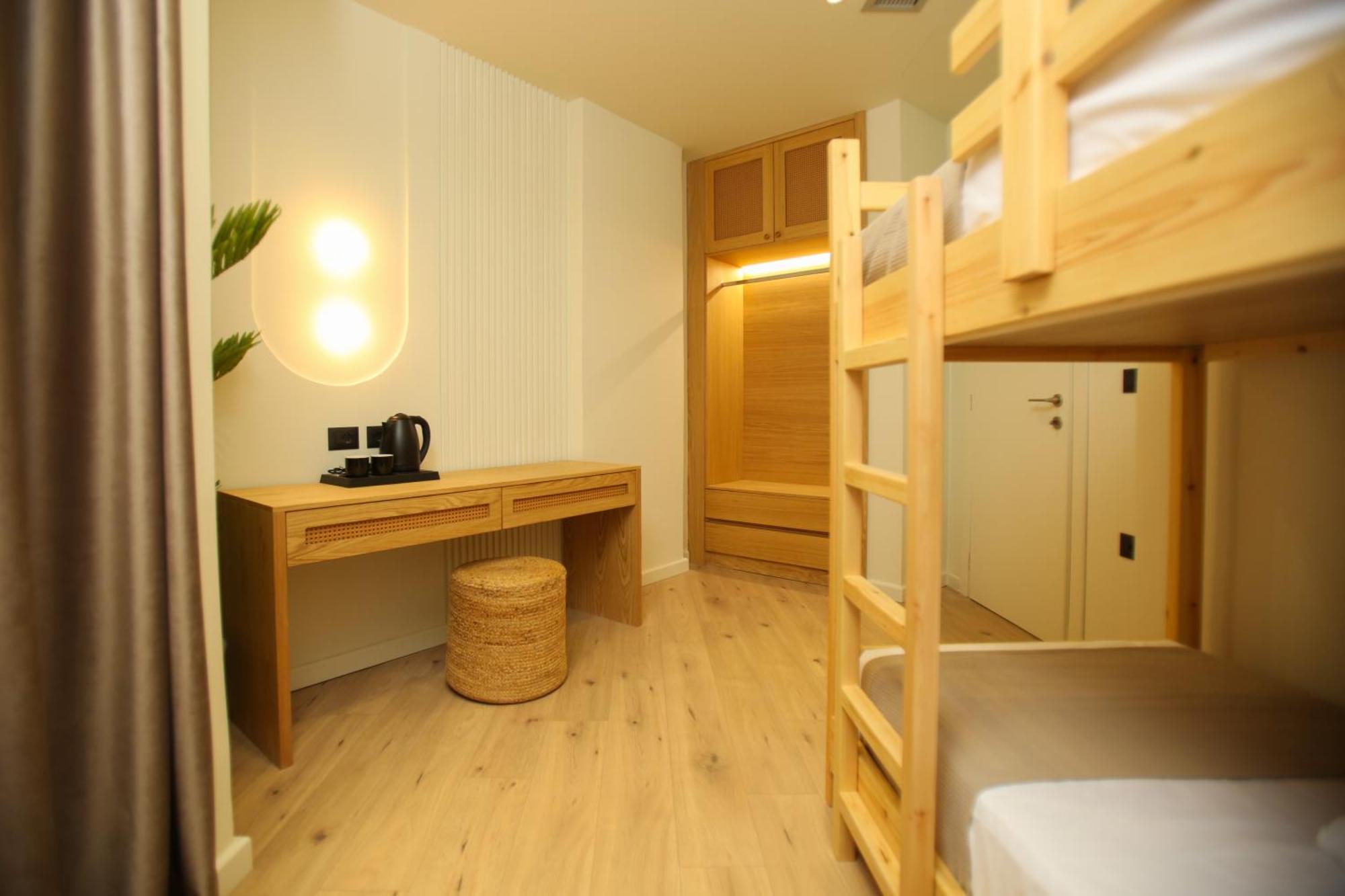 Hotel Brooklyn Vlorë Екстериор снимка